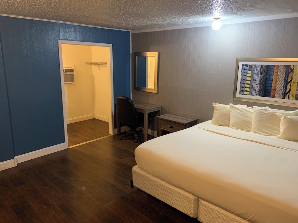 Sawmill Inn 14/33