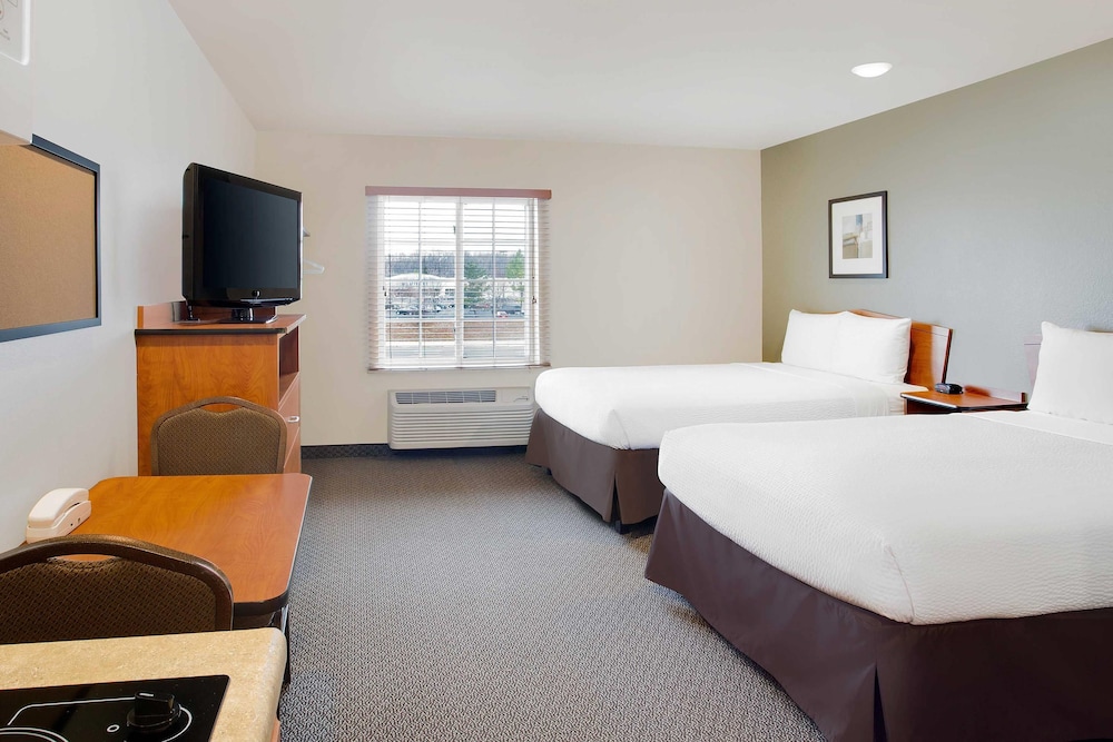 WoodSpring Suites Manassas Battlefield Park I-66 14/34