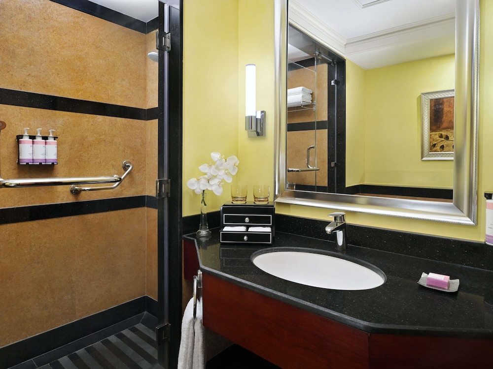 فندق موڤنبيك سيتي ستار جدة(Movenpick Hotel City Star Jeddah) 78/79