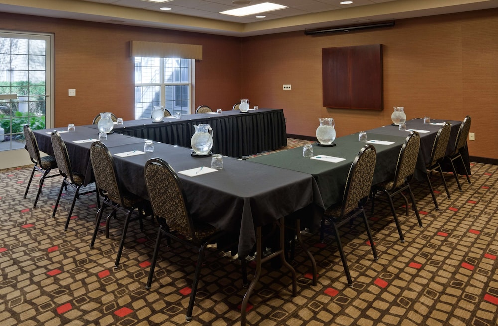 Homewood Suites By Hilton Sioux Falls Sd 47/55