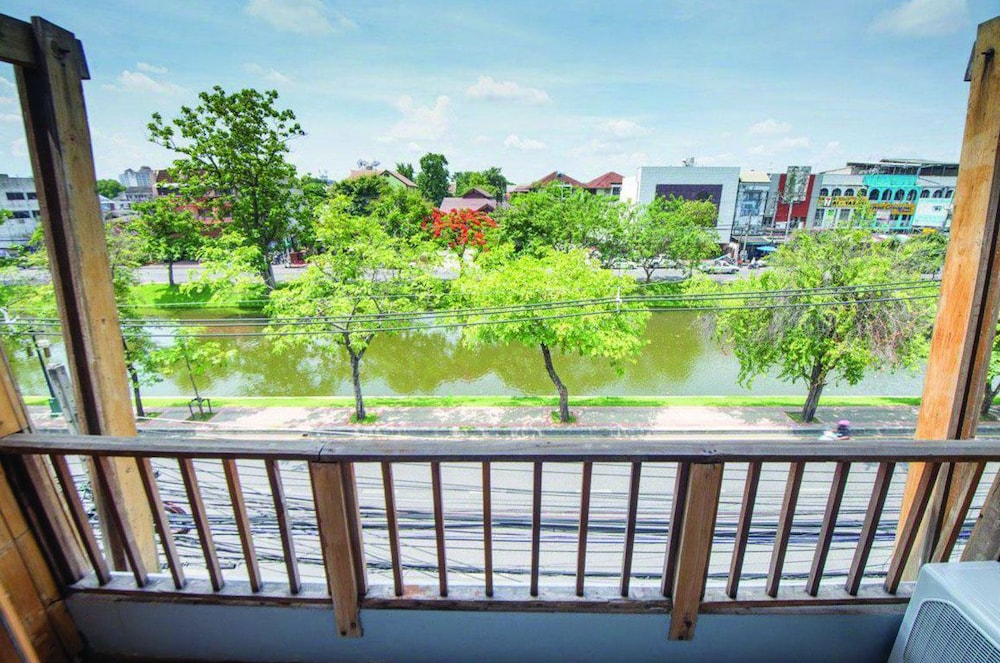 Sri Chiang Yeun House 6/69