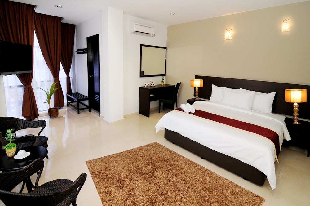 Inn Home Hotel 5/26