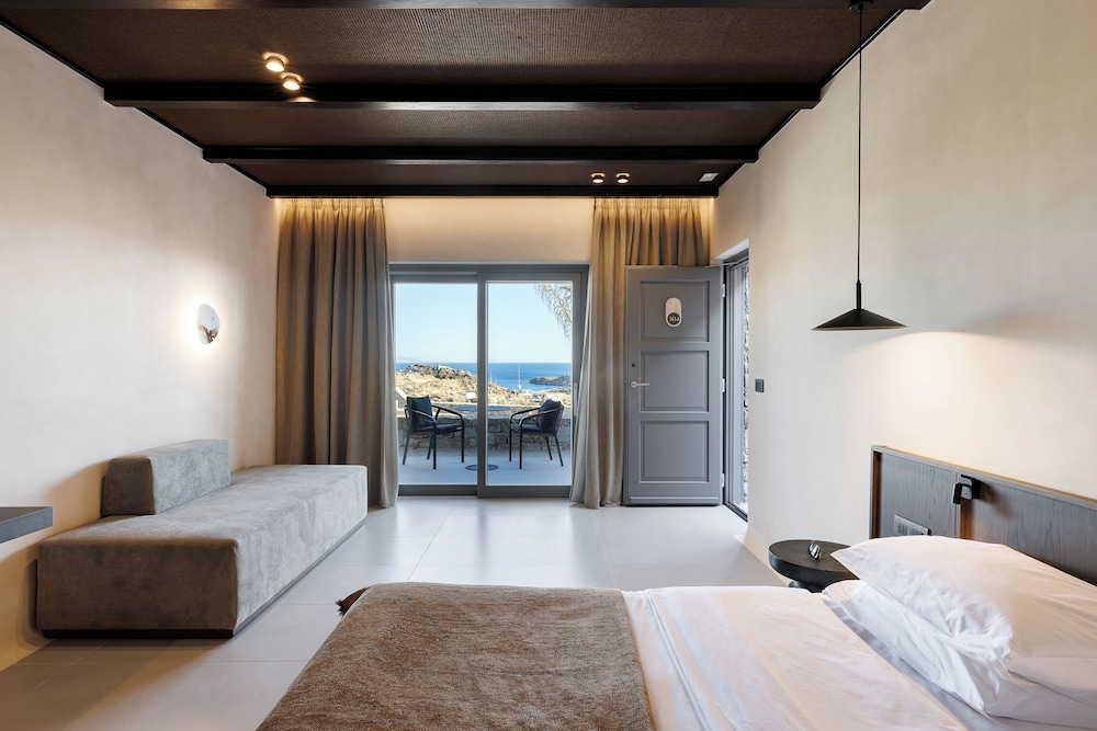 Maximus Mykonos Adults Only 14/58