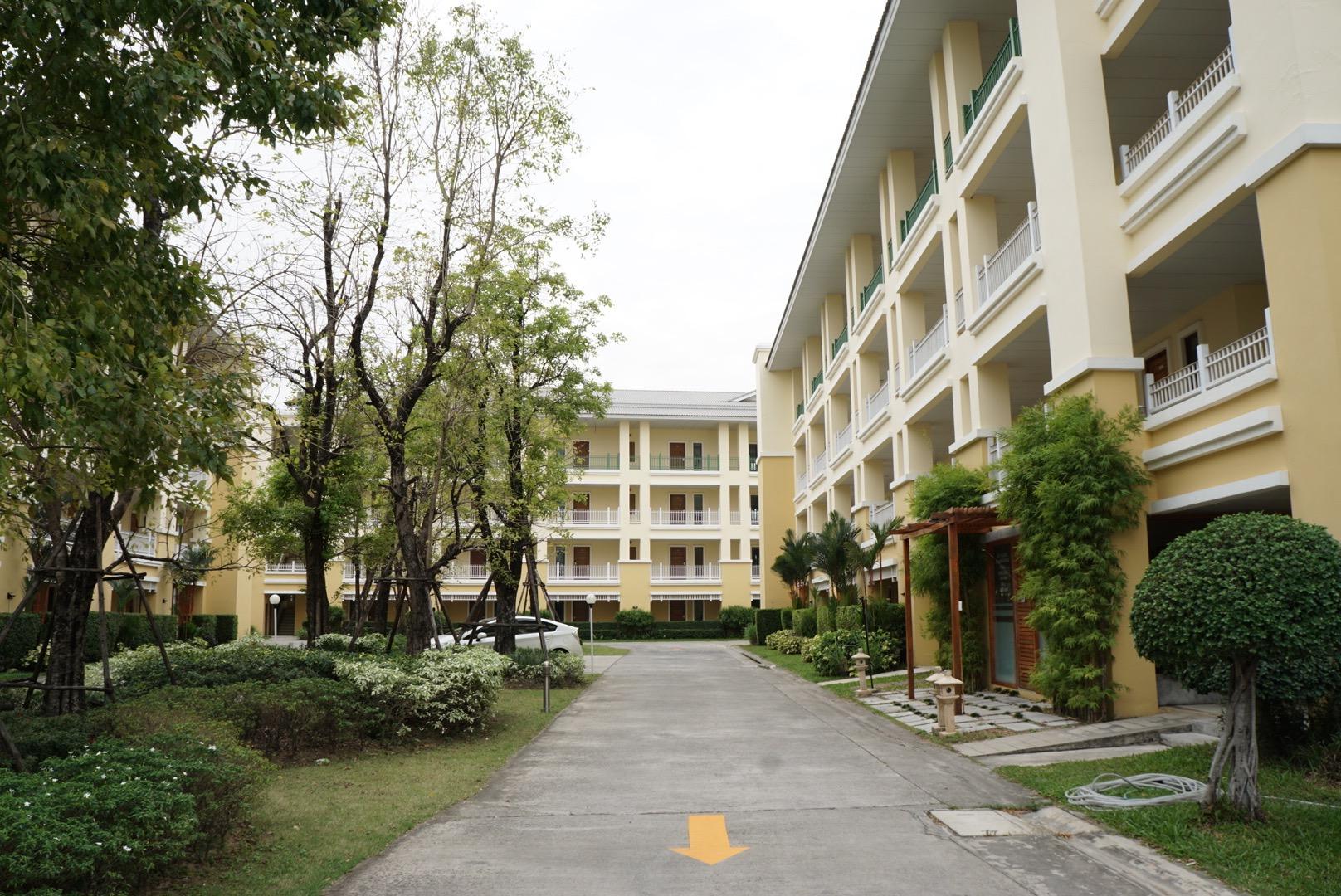 Palette The One Residence Hotel 37/42