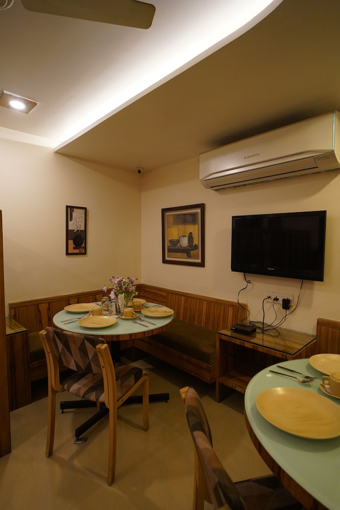 HOTEL GK PALACE 19/25