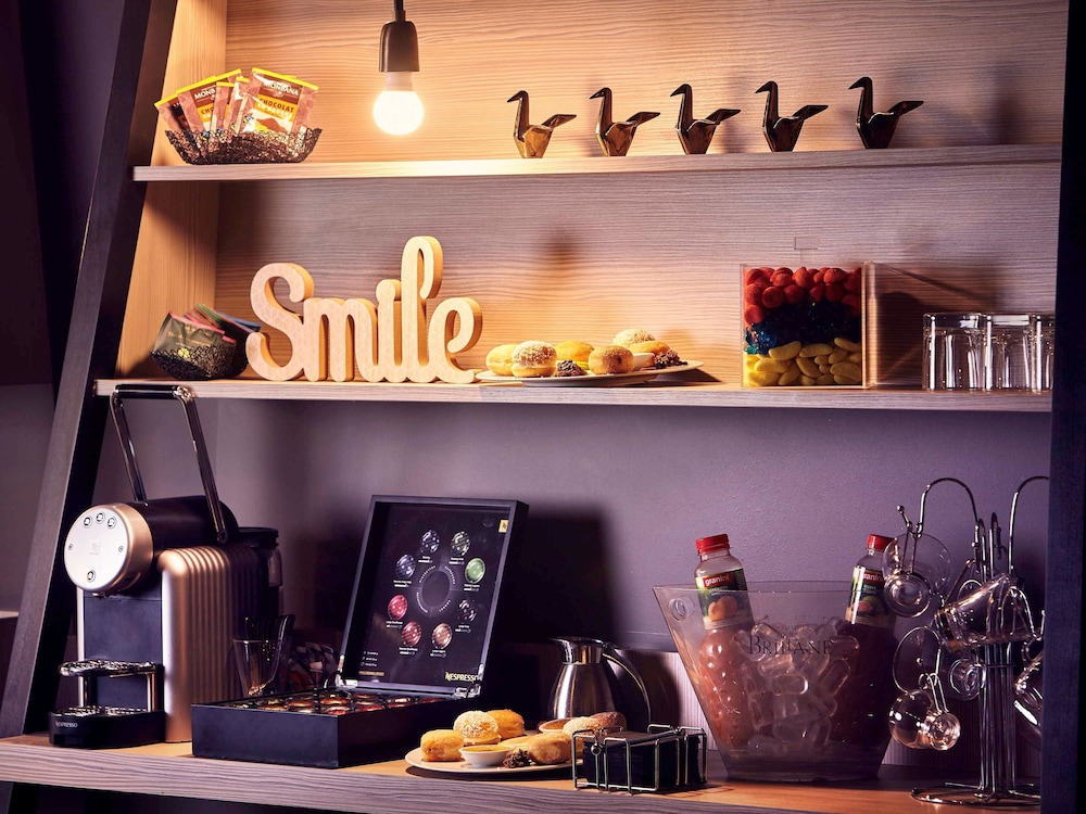 Mercure Paris Sud Les Ulis Courtaboeuf 23/68