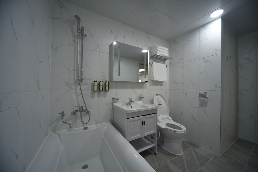 Haeundae Central Hotel 32/32