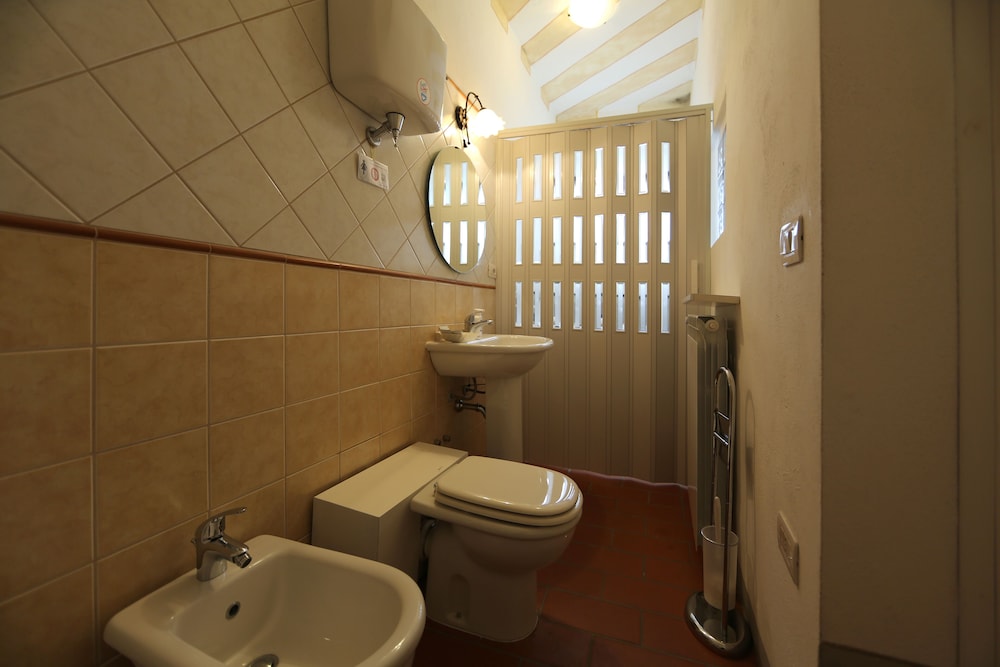 B B Rossellino City View 50/50