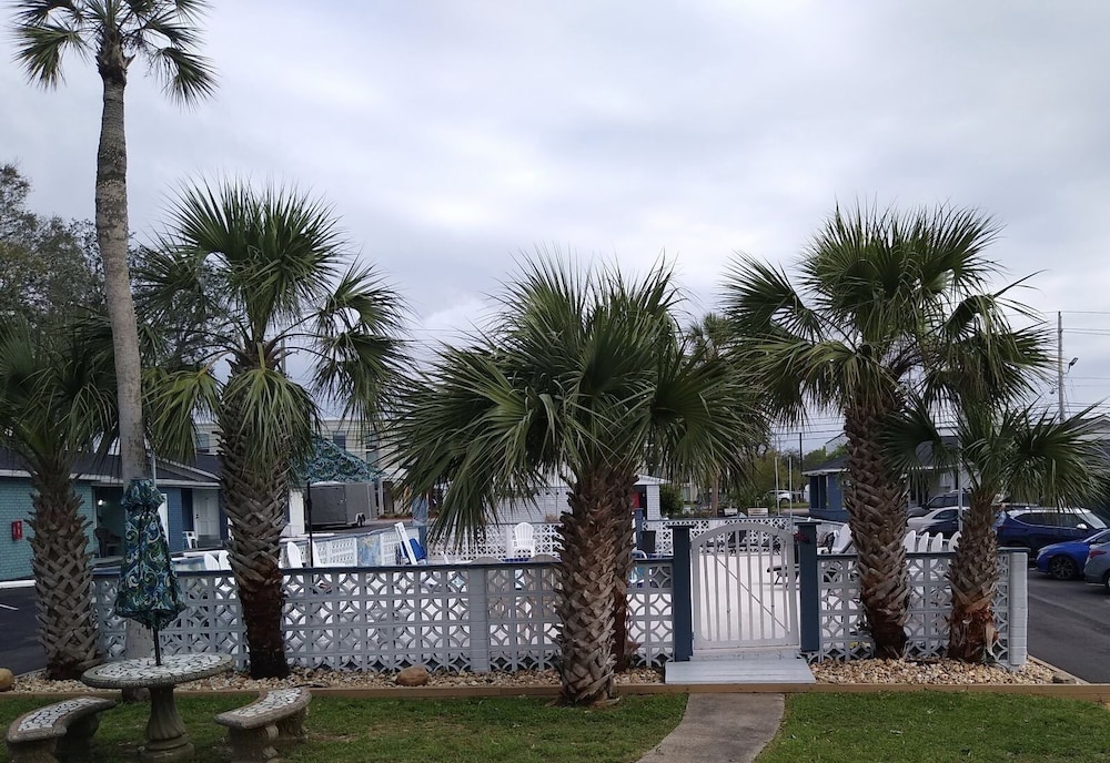 Gulf Coast Inn 31/50