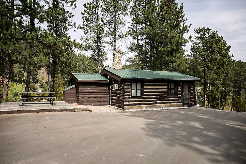 Holy Smoke Resort 48/50
