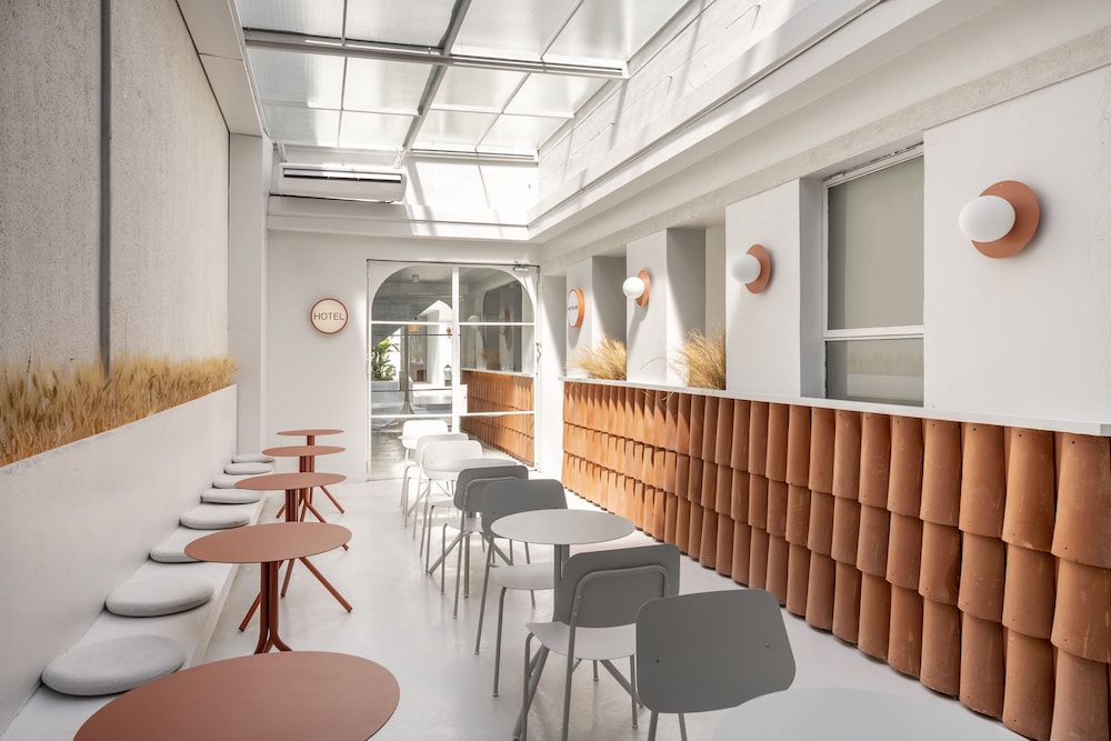 5411 Soho Hotel Boutique & Spa 58/68