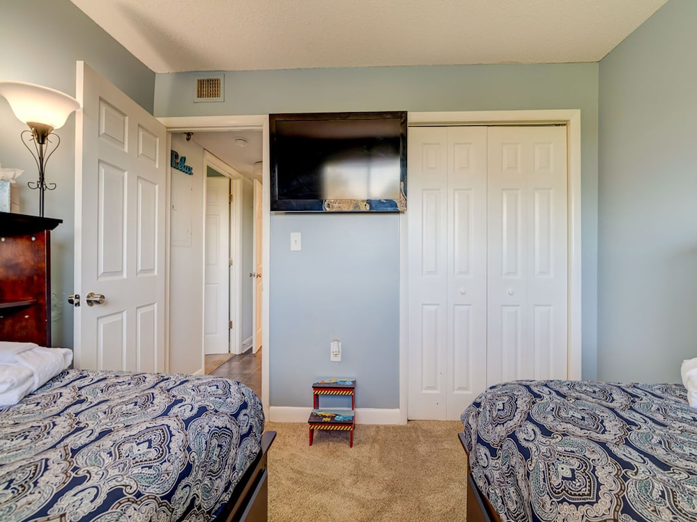 Hilton Head Resort 24/34