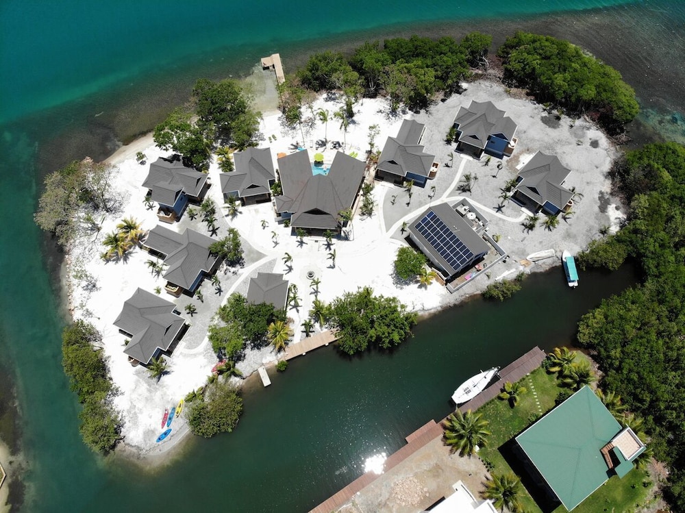 The Enclave- Private Island 44/50