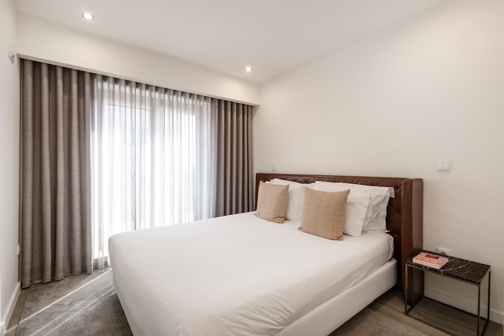 Your Opo Central Apartments 26/50