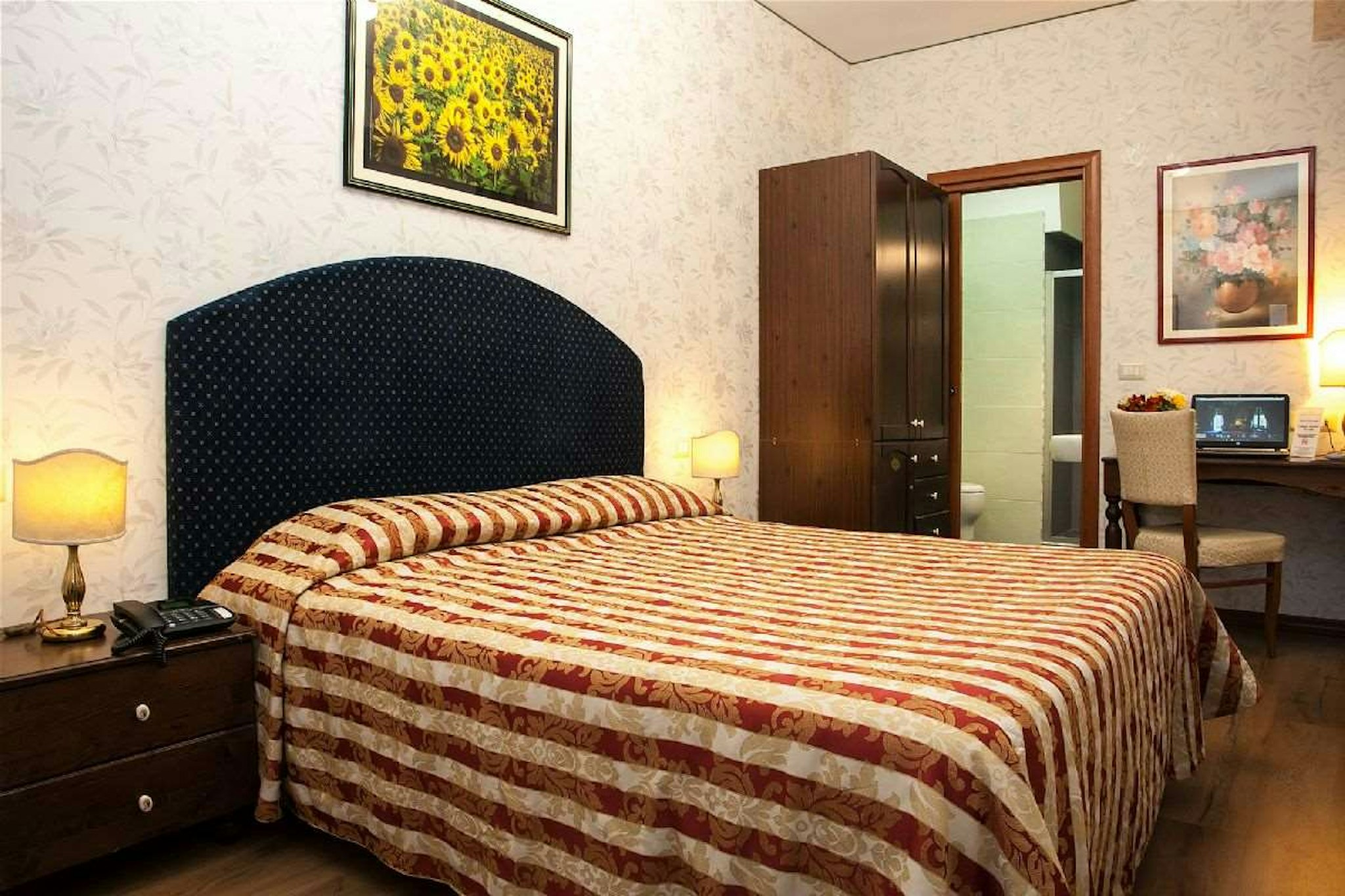 Villa Romeo 4/36