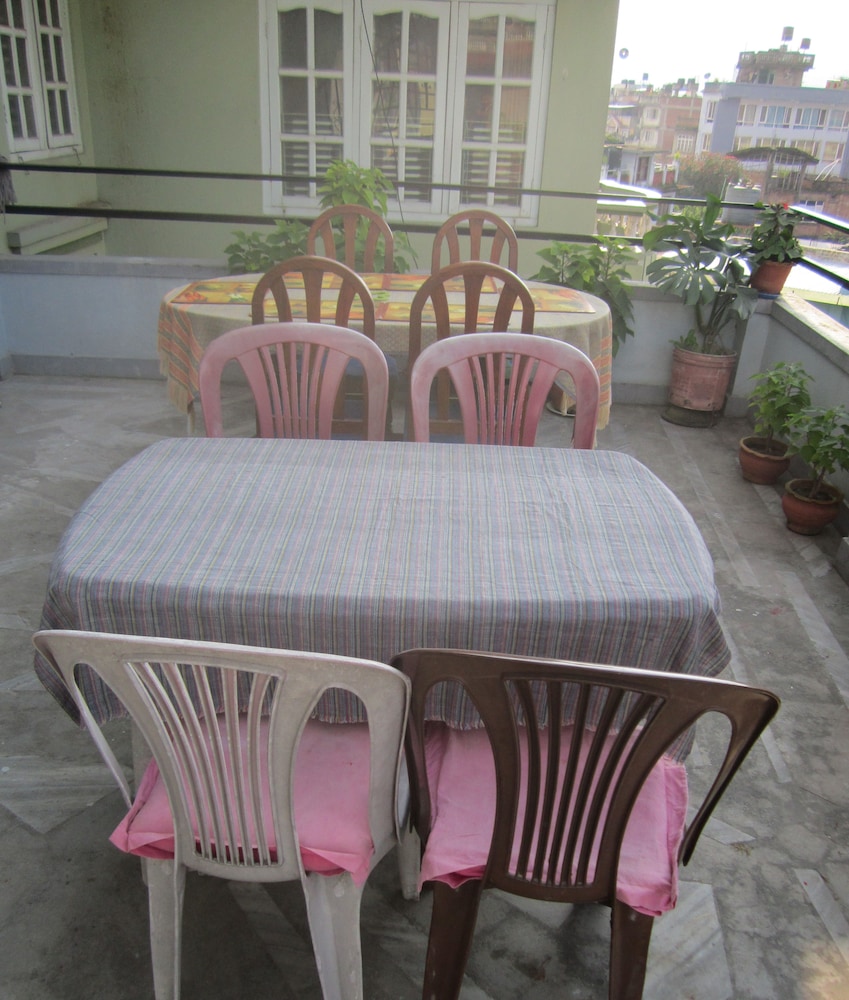Le Rhododendron Chambres D'hotes 42/50