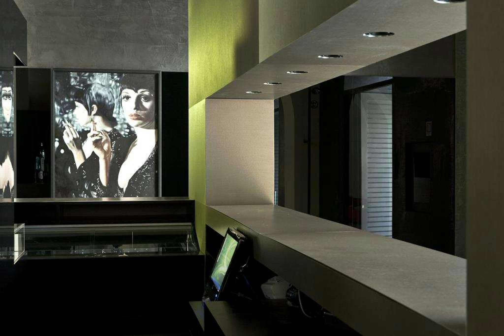 Romano House 46/69
