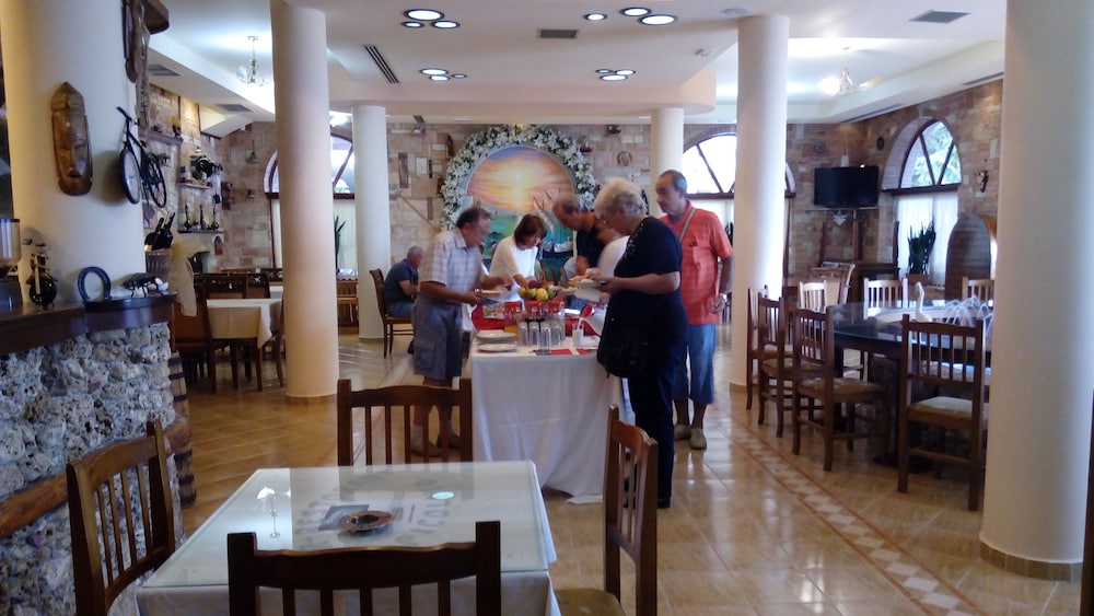 Hotel Piccollino 54/78