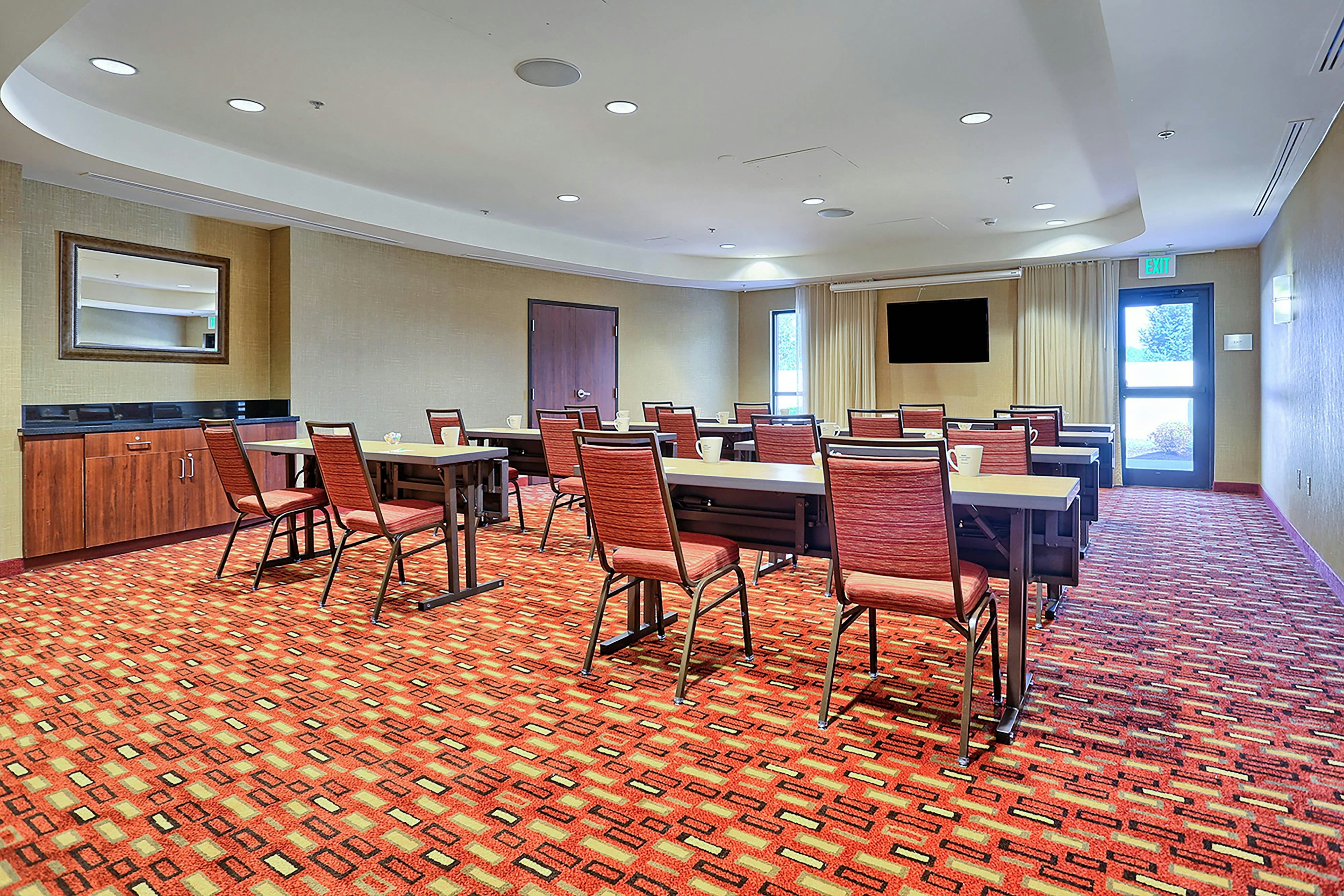 Courtyard By Marriott Harrisburg West Mechanicsburg 10/17