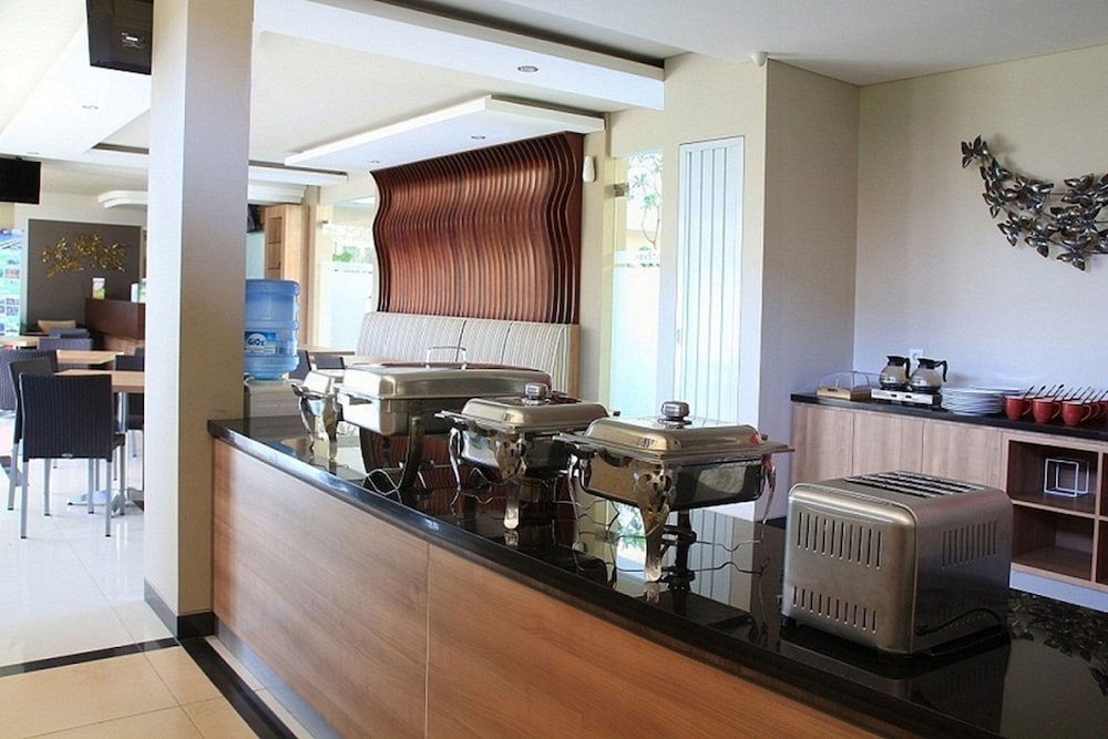 Choice Stay Hotel Denpasar Ex Cozy Stay Simpang Enam 49/65