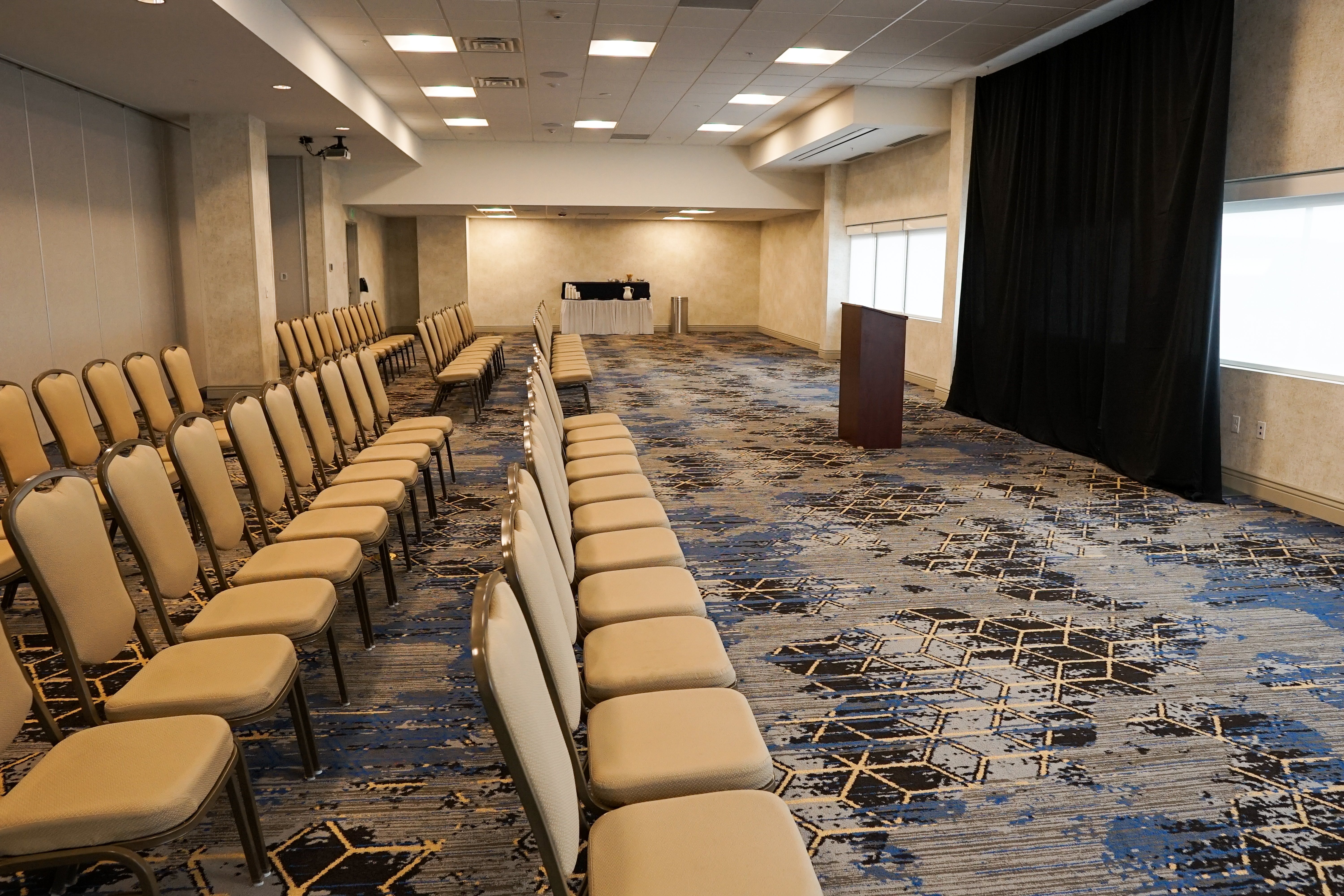 Holiday Inn Express Suites Denver Aurora Medical Campus 59/62