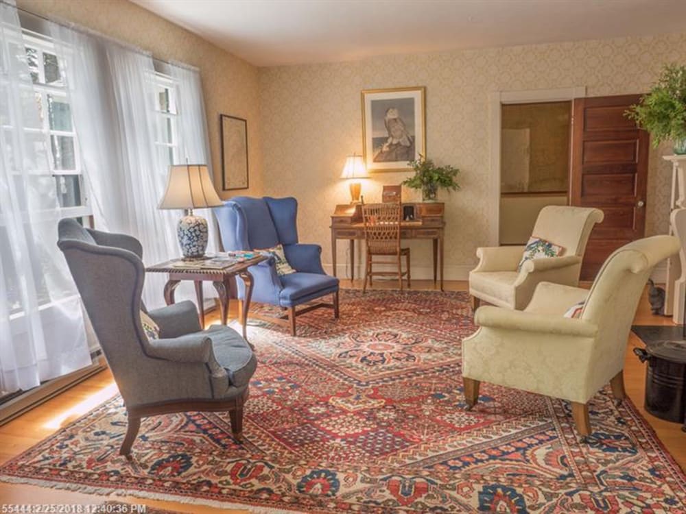 Harbourside Inn 30/50