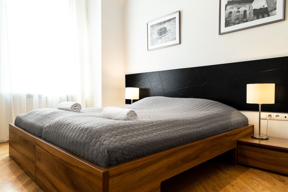 FAMILY, APARTMENT, DOUBLE BED, CITY VIEW, SOFA