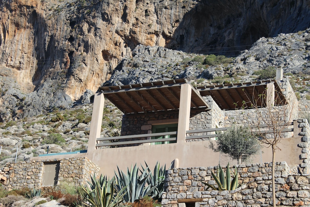 Petra Boutique Homes 19/50