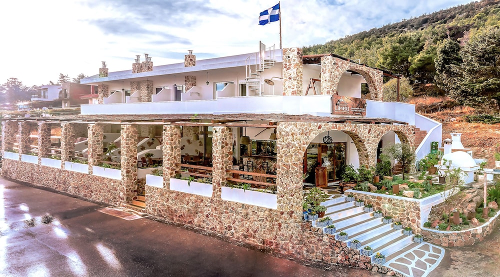 Limeri Traditional Guest House photo1