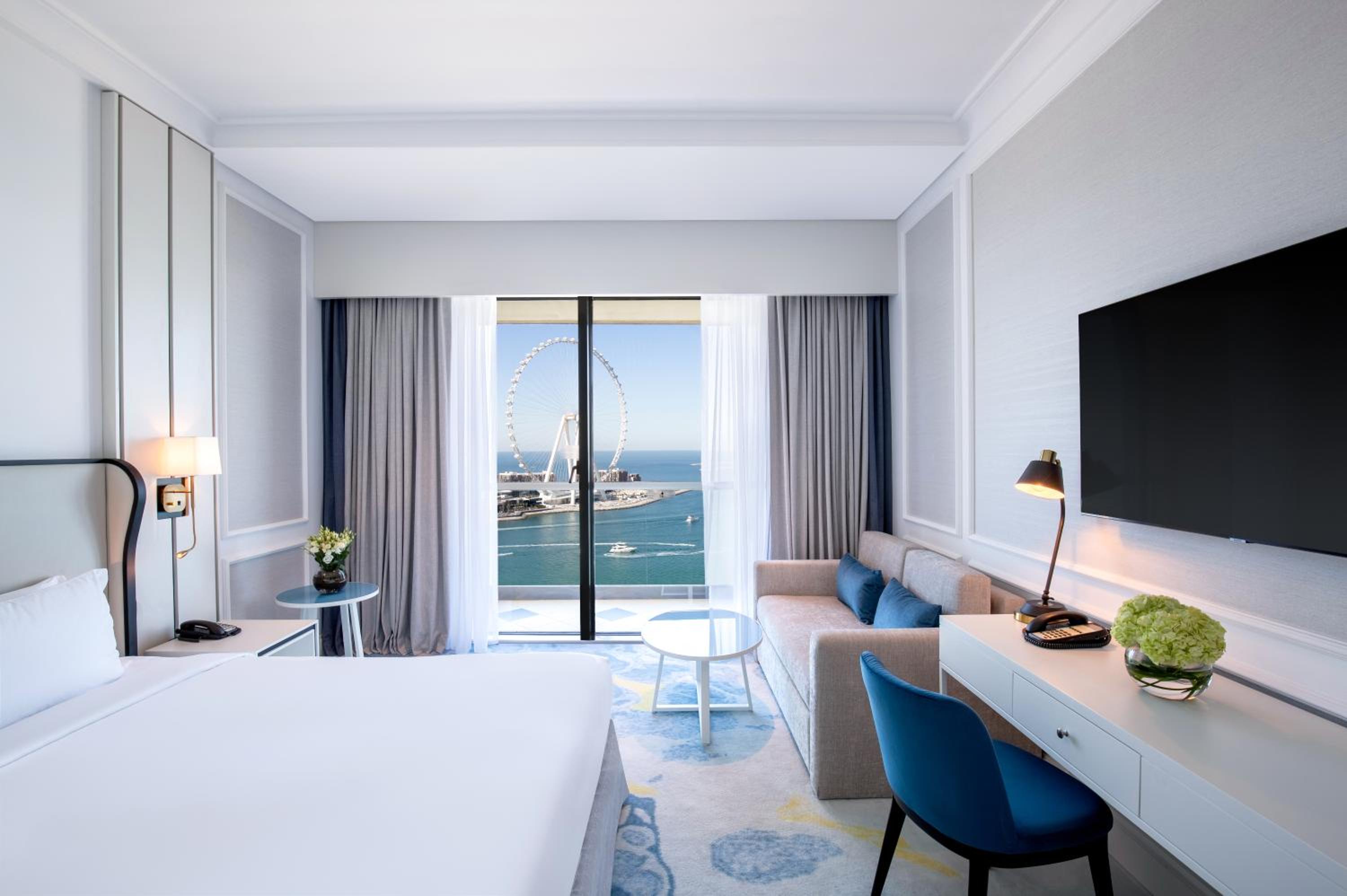 Luxury, King Bed, Sea View, Pool Access