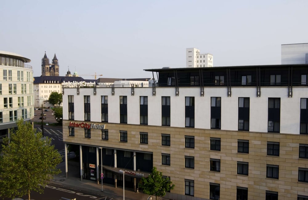 Intercityhotel Magdeburg 3/58