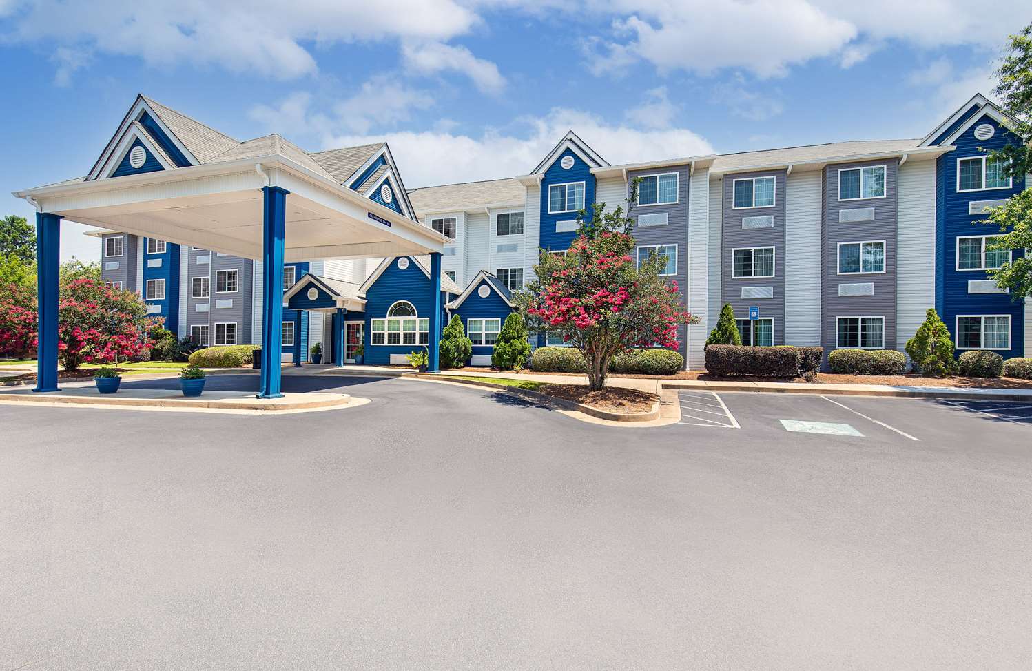 Microtel Inn And Suites Columbus North 12/19