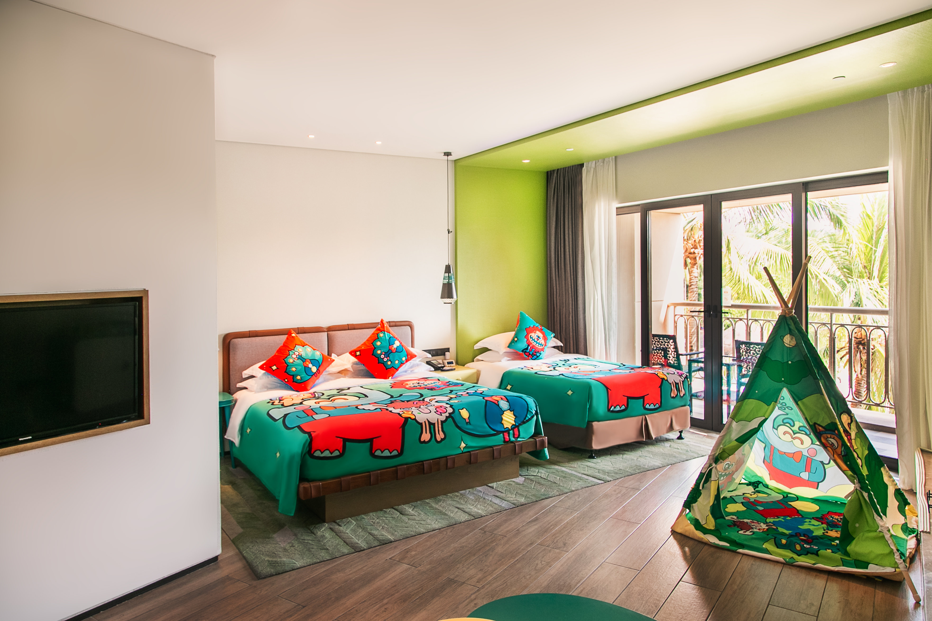 HOLIDAY INN RESORT SANYA BAY 6/50