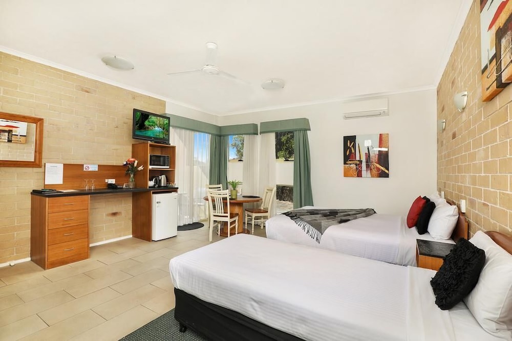 Caboolture Riverlakes Motel 30/66