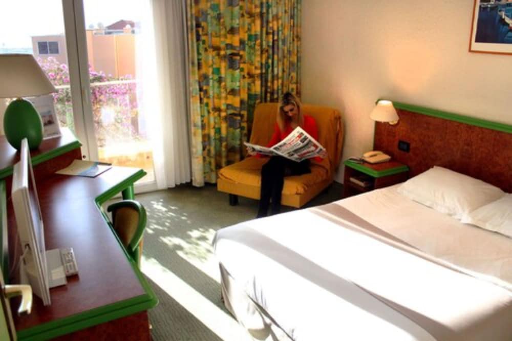 Hotel Castel Vecchio 22/67
