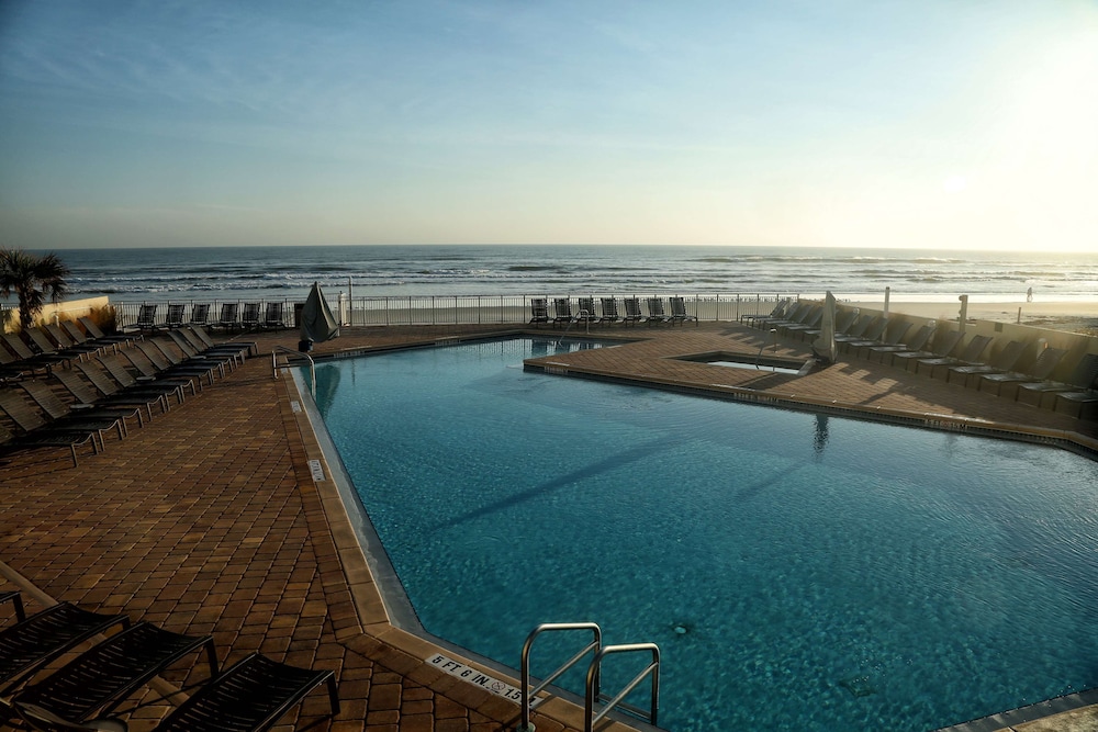Hyatt Place Daytona Beach Oceanfront 37/65