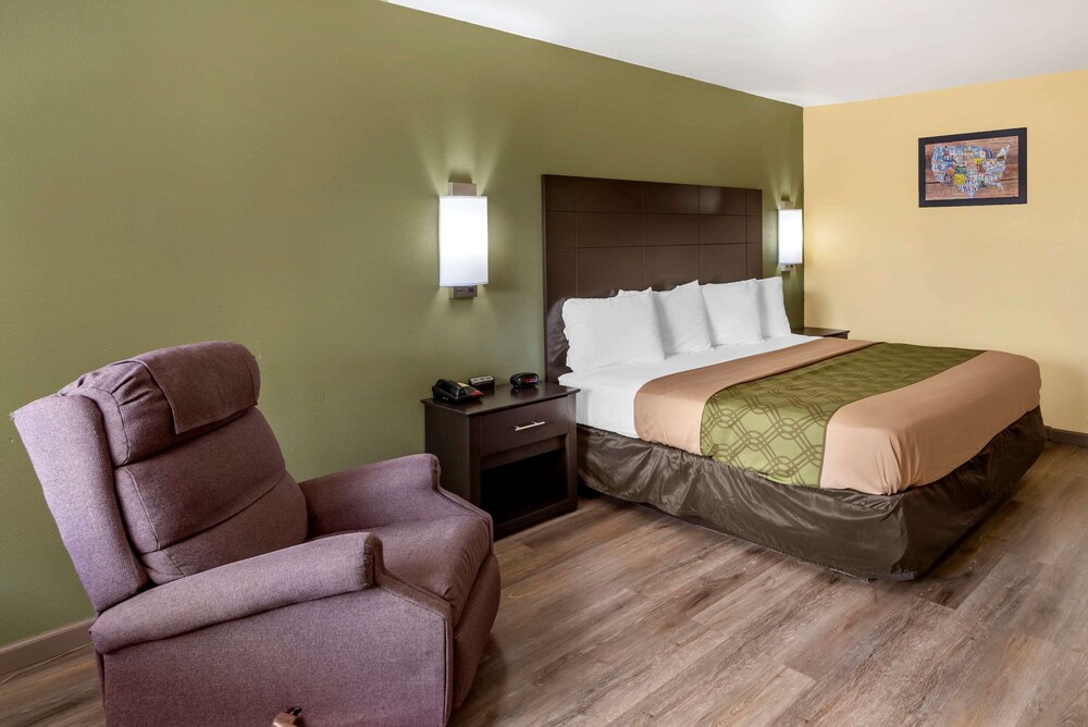 Econo Lodge Easton 31/61