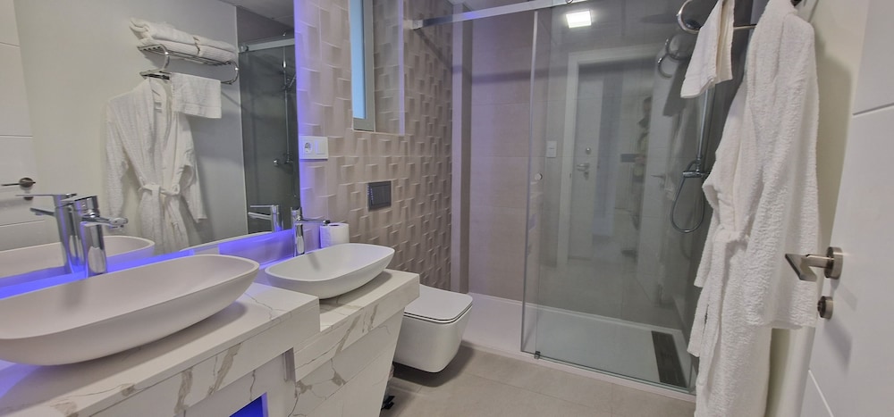 Apartamentos Oasis De La Cala 41/45