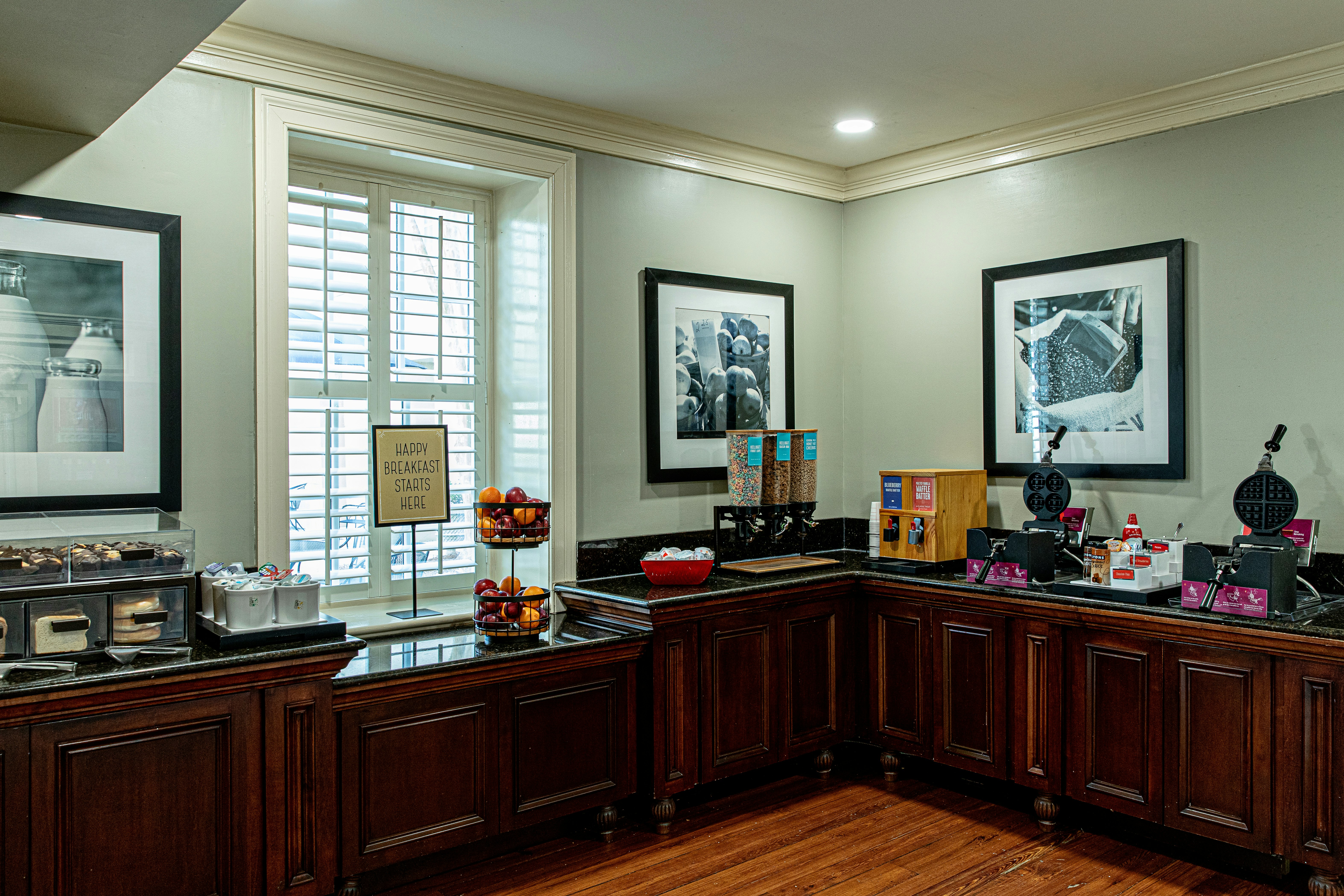 Hampton Inn Charleston Historic District 43/61