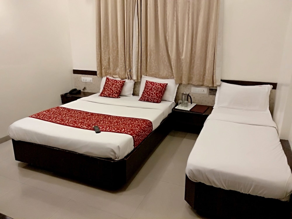 Hotel Sai Grand Castle Inn 9/38