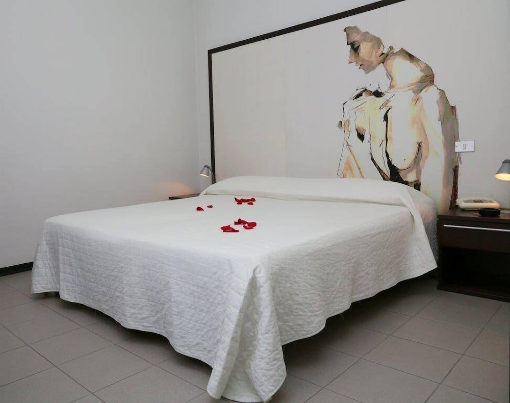 HOTEL SOLARIUM 25/51