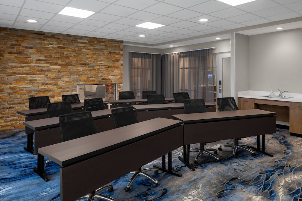 Fairfield Inn & Suites by Marriott Hailey Sun Valley 40/49