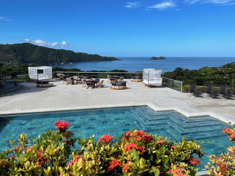 Hotel Villas Sol Beach Resort 62/77