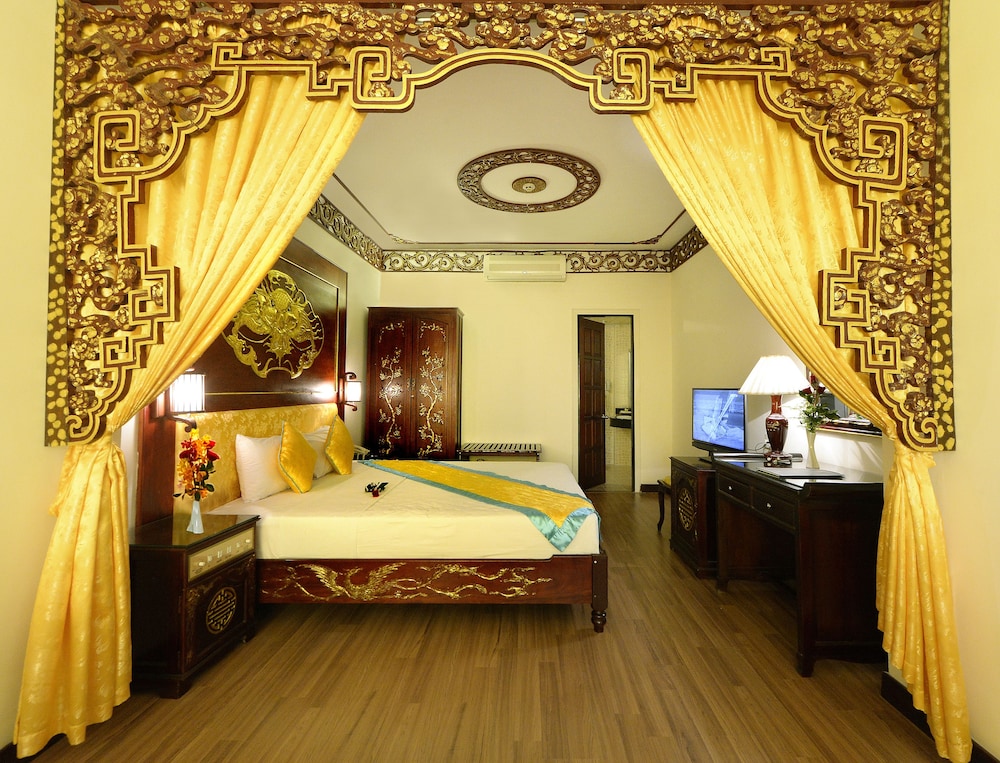 Thanh Lich Royal Boutique Hotel 26/69