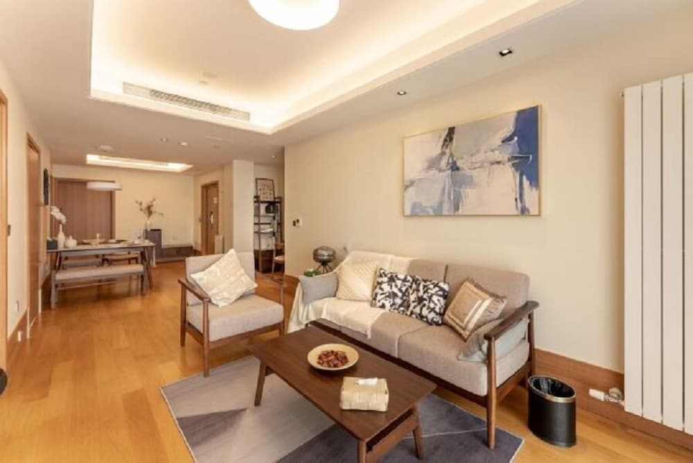 Green Court Place Jin Qiao Middle Ring Shanghai 21/50