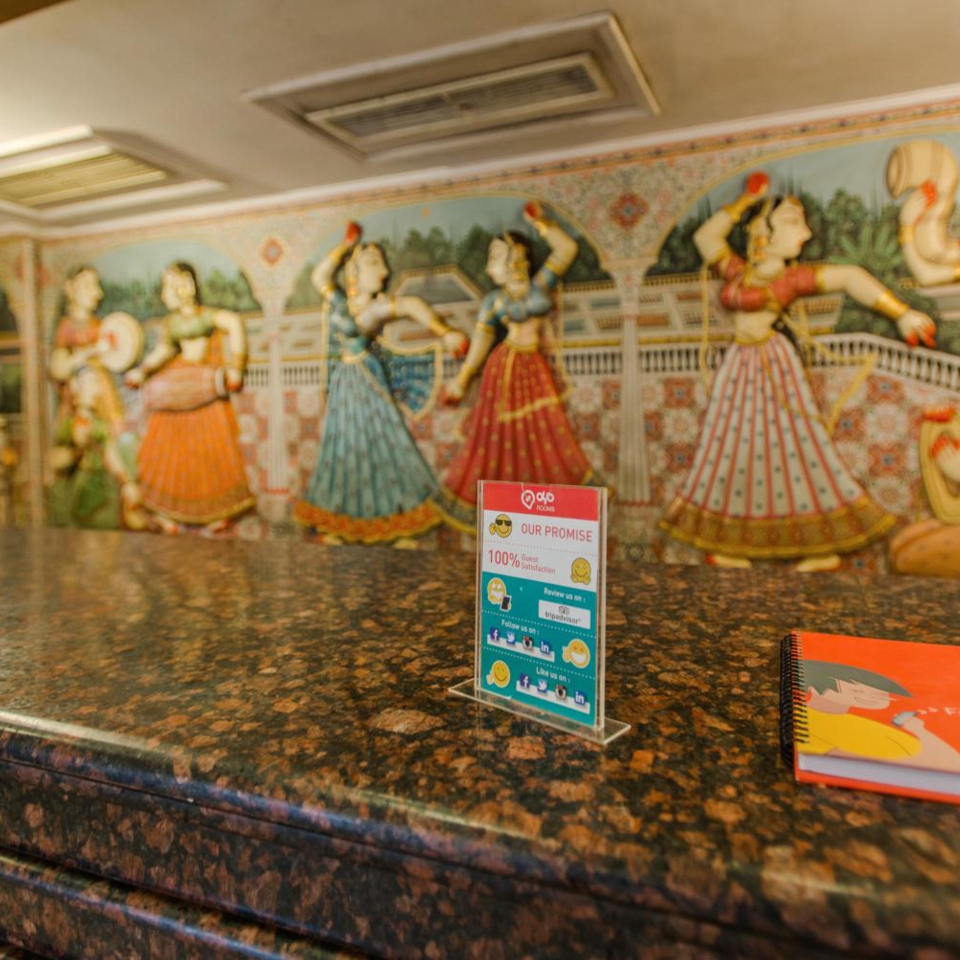 HOTEL SHALIMAR 33/43