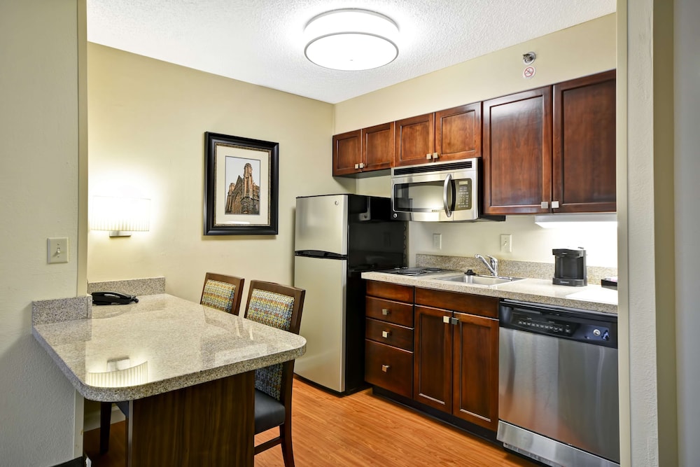 Homewood Suites By Hilton Durham Chapel Hill I 40 53/67