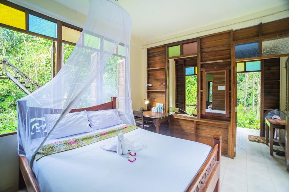 Art's Riverview Lodge 23/51