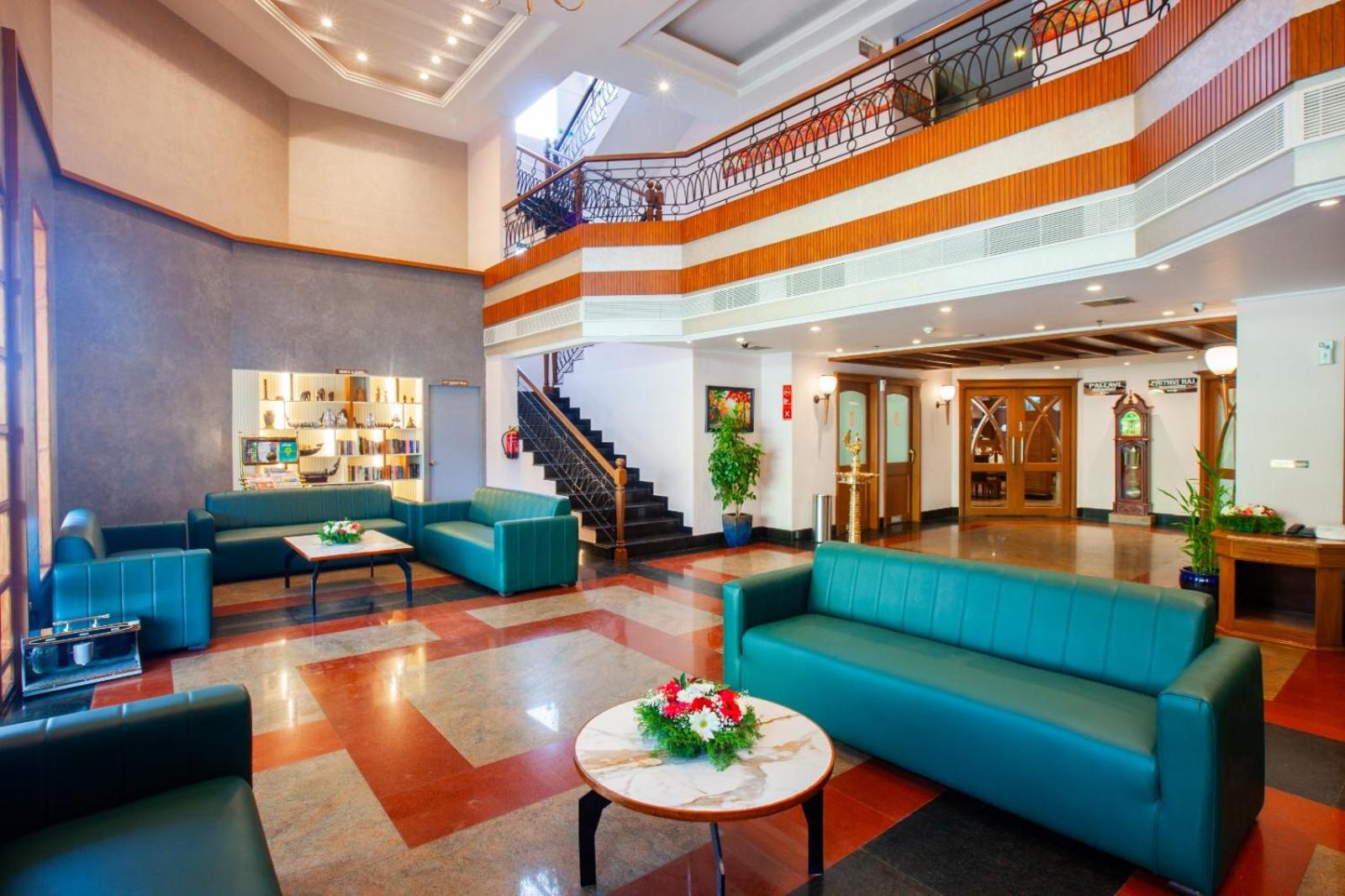 HOLIDAY HOTEL CHERAI 15/28