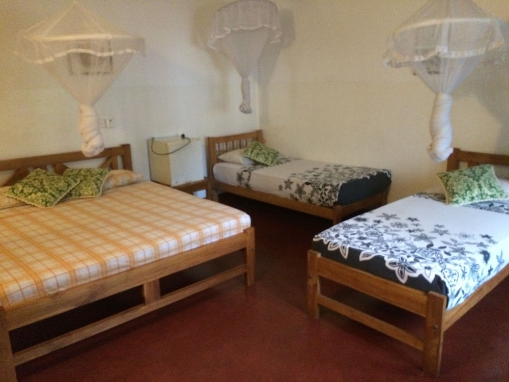 Mango Garden Hotel 15/40